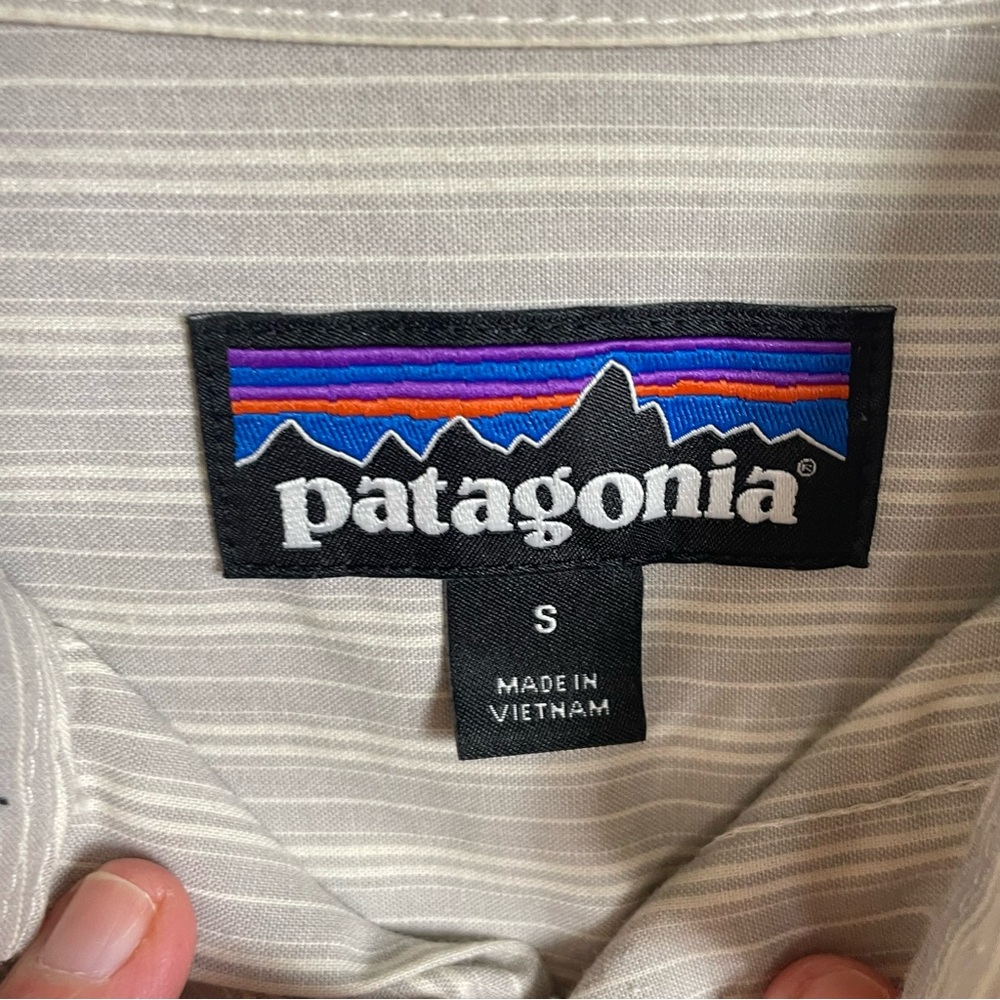 Patagonia Button Down Striped Long Sleeve Shirt Size S - Picture 5 of 13